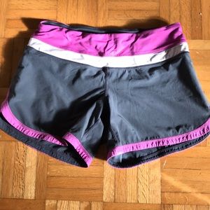 Lululemon short Size 4